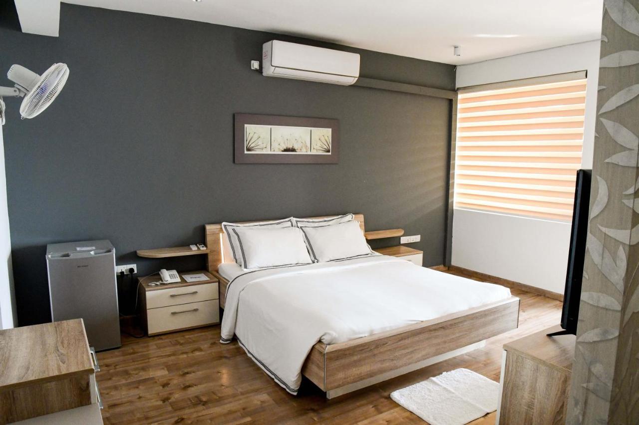 Ten30 Hikkaduwa Exterior foto